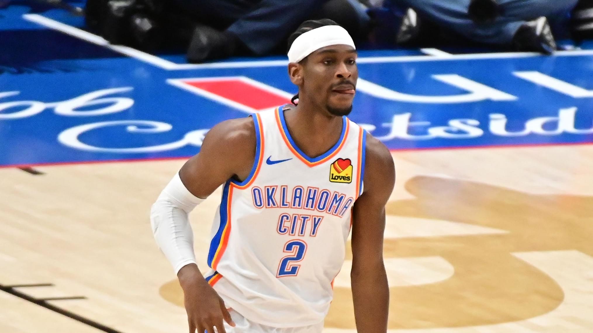 Οι Θάντερ βγάζουν τις σκούπες